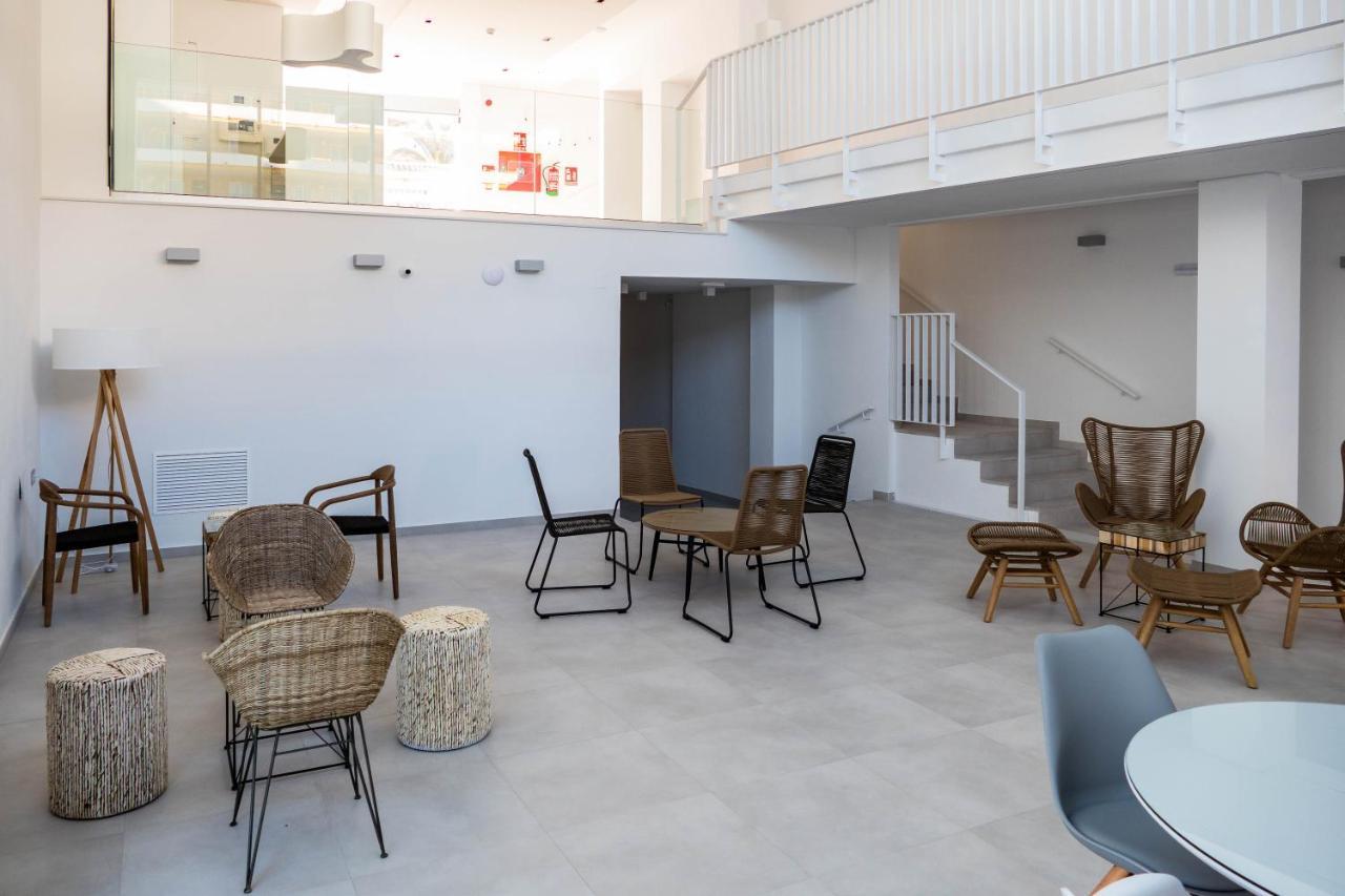 Carihuela Suites Torremolinos Extérieur photo